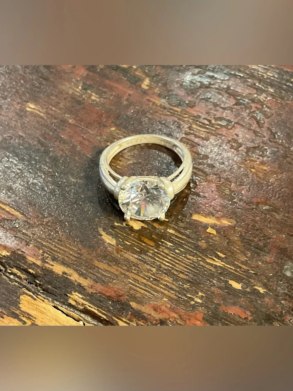 Sterling Silver Classic Solitaire Round-CZ Stone Ring